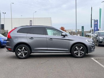 Used Volvo XC60 2017 for sale - 76767107: Photo