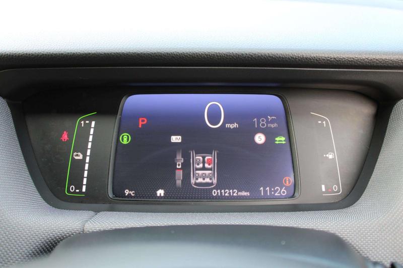 Used Honda Jazz 2023 for sale - 76908686: Photo 34