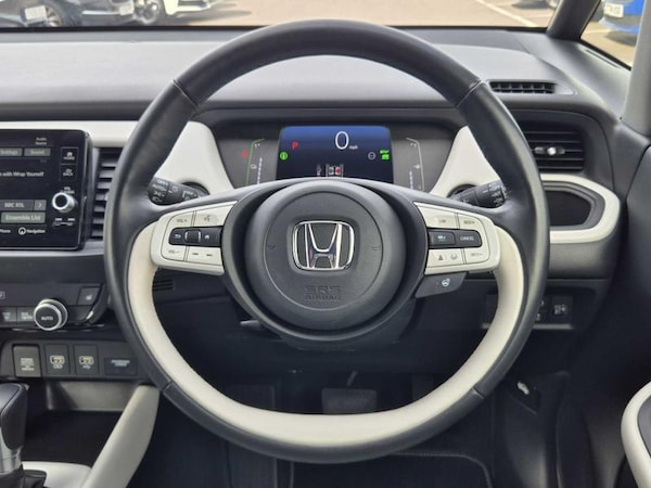 Used Honda Jazz 2023 for sale - 76255470: Photo 25