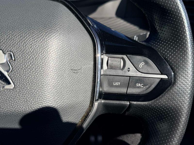 Used Peugeot 2008 2021 for sale - 78015399: Photo 34