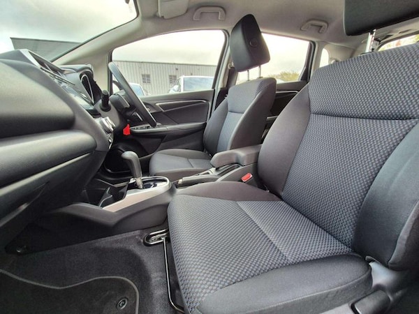 Used Honda Jazz 2018 for sale - 76273835: Photo 23