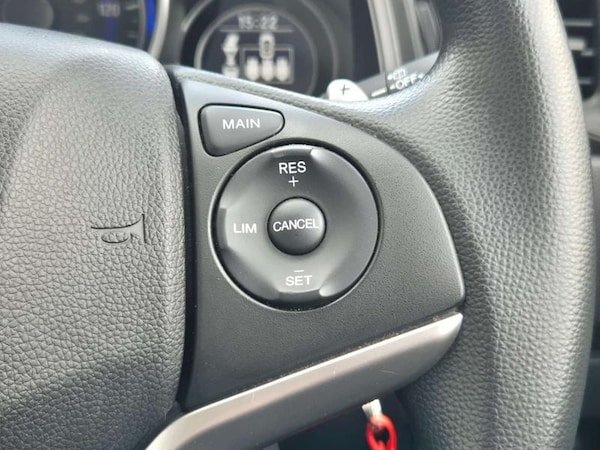 Used Honda Jazz 2018 for sale - 76273835: Photo 25