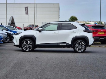 Used Toyota Yaris Cross 2023 for sale - 78918225: Photo
