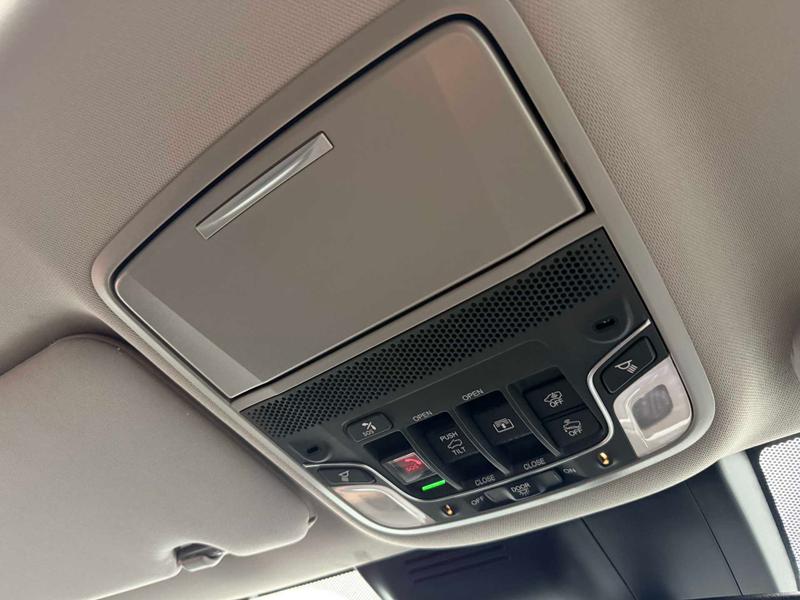 Used Honda CR-V 2020 for sale - 77462526: Photo 21