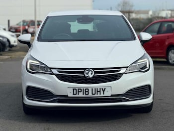 Used Vauxhall Astra 2018 for sale - 78095107: Photo