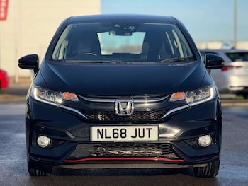 Used Honda Jazz 2018 for sale - 76908685: Photo