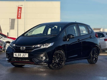 Used Honda Jazz 2018 for sale - 76908685: Photo