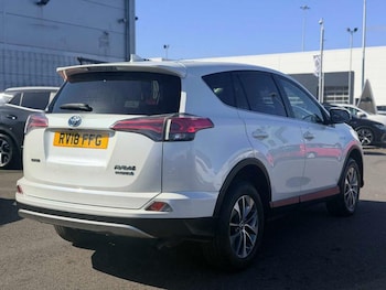 Used Toyota RAV4 2018 for sale - 78918222: Photo