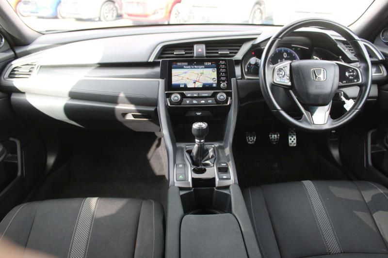 Used Honda Civic 2020 for sale - 76703238: Photo 22