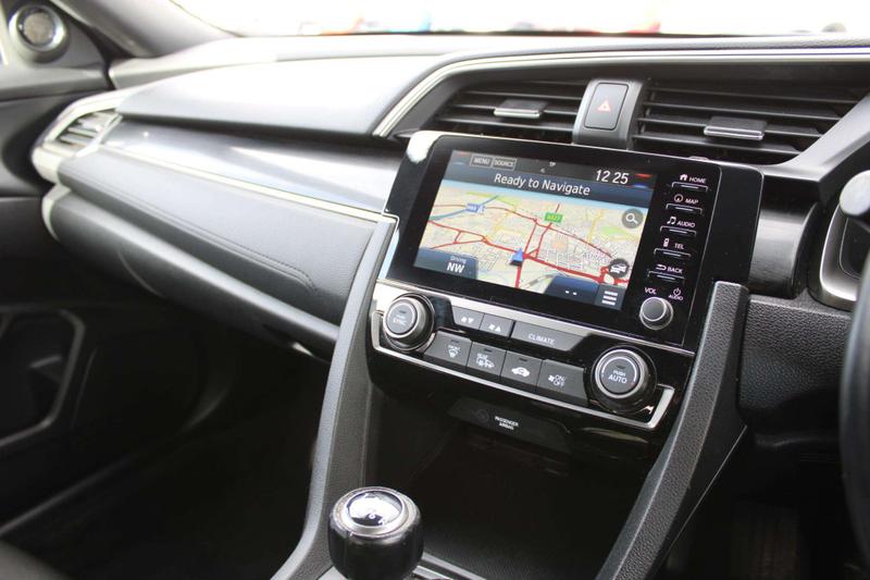 Used Honda Civic 2020 for sale - 76703238: Photo 27