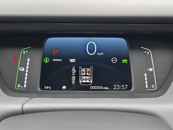 Used Honda Jazz 2025 for sale - 76190476: Photo 28