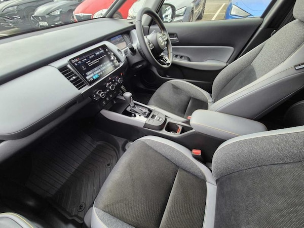 Used Honda Jazz 2025 for sale - 76190476: Photo 2