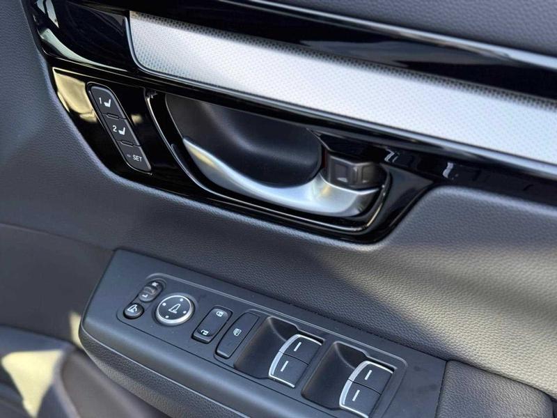 Used Honda CR-V 2025 for sale - 76908678: Photo 27