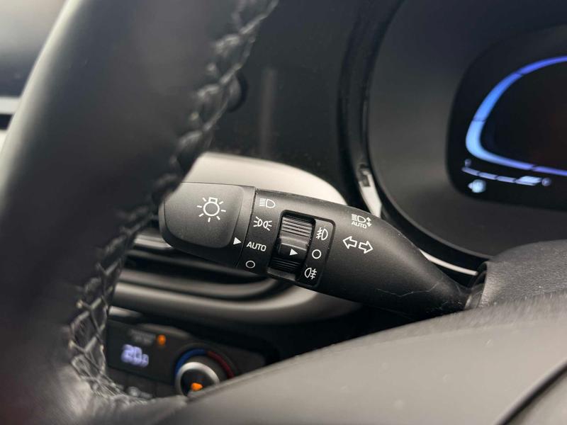 Used Hyundai i10 2024 for sale - 78042839: Photo 32