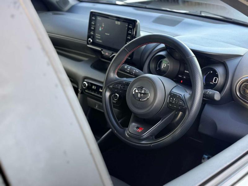 Used Toyota Yaris 2023 for sale - 76767130: Photo 19