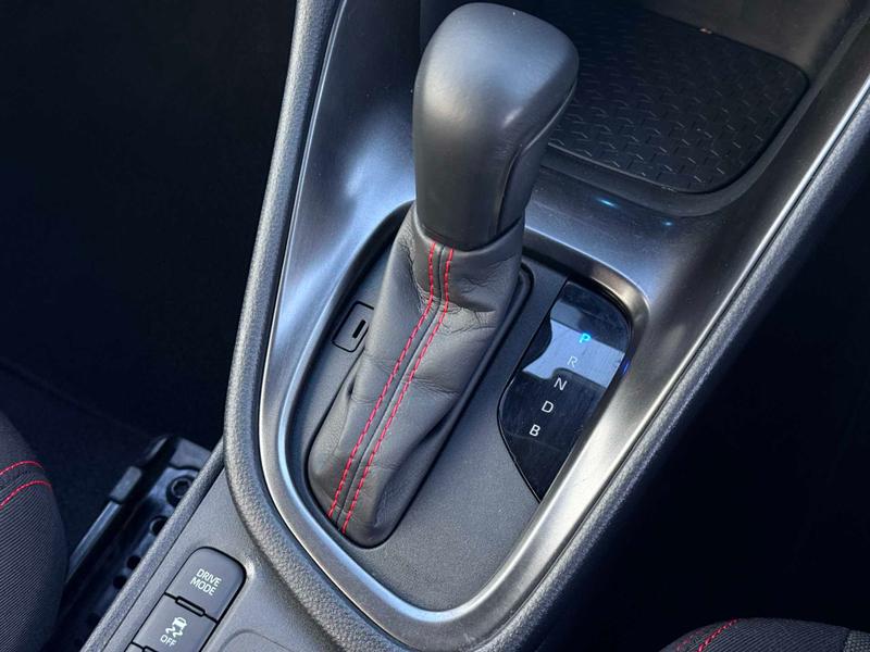 Used Toyota Yaris 2023 for sale - 76767130: Photo 25