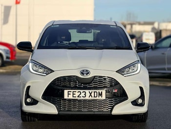 Used Toyota Yaris 2023 for sale - 76767130: Photo