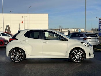 Used Toyota Yaris 2023 for sale - 76767130: Photo