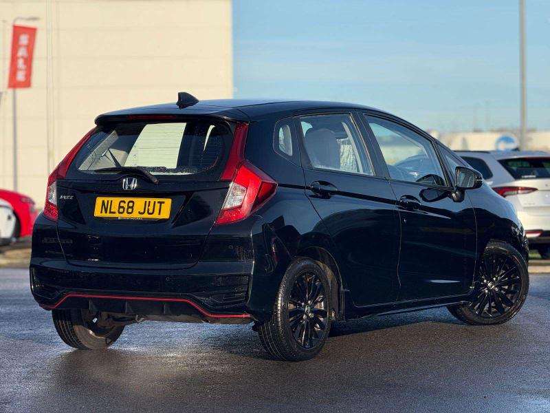 Used Honda Jazz 2018 for sale - 77042456: Photo 4