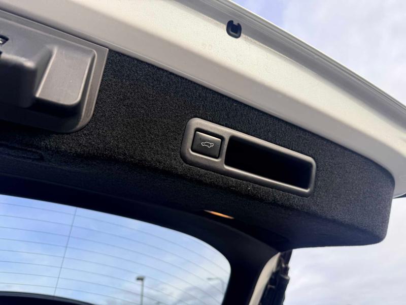 Used Lexus RX 2018 for sale - 77048119: Photo 16