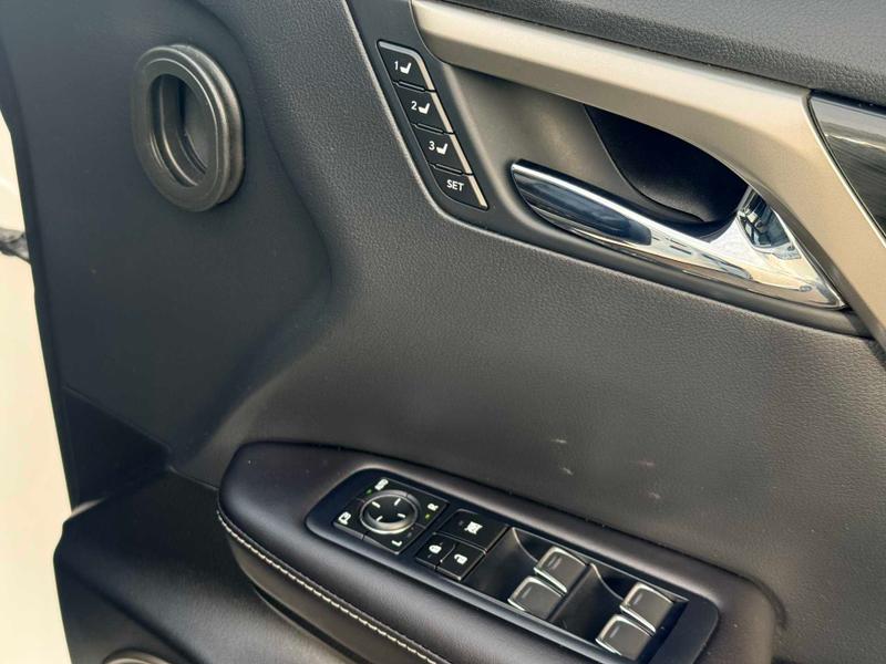 Used Lexus RX 2018 for sale - 77048119: Photo 40