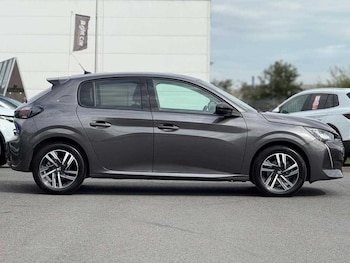 Used Peugeot 208 2022 for sale - 75504837: Photo