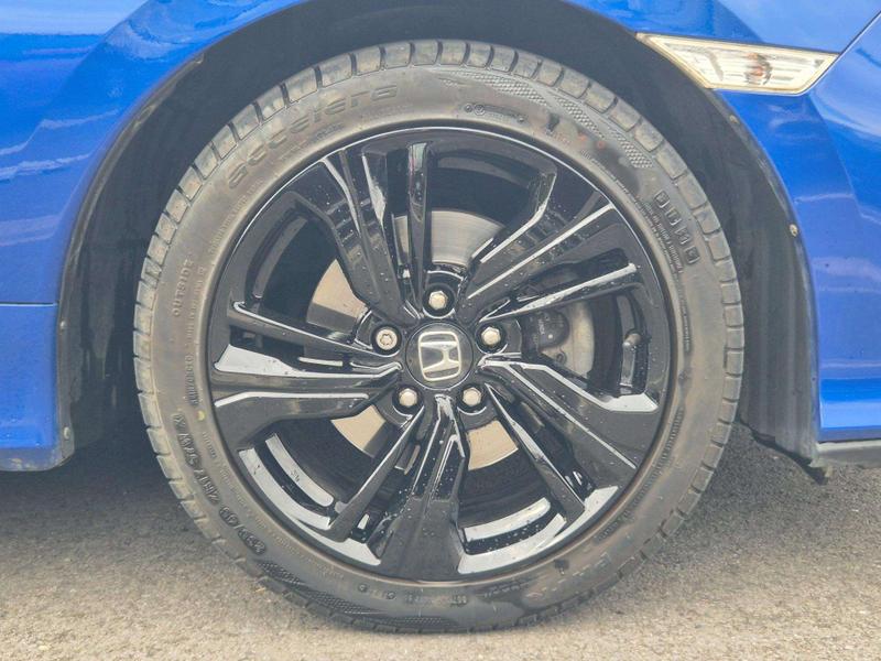 Used Honda Civic for sale - 76101766: Photo 5