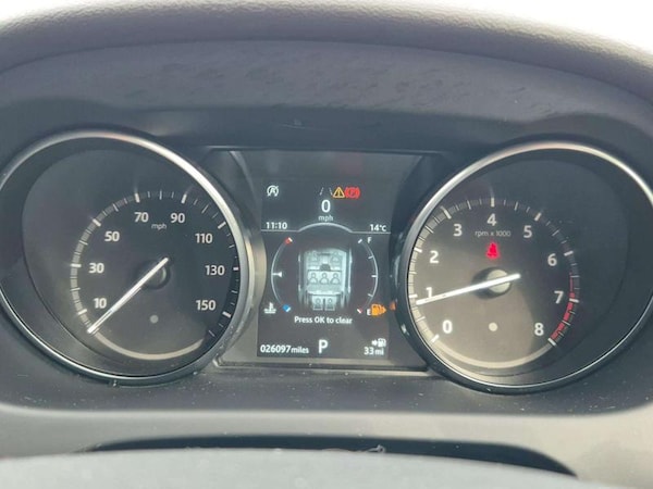 Used Land Rover Discovery Sport for sale - 76097280: Photo 31