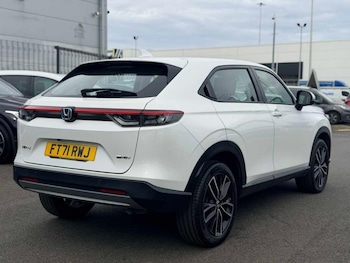 Used Honda HR-V 2022 for sale - 77819604: Photo