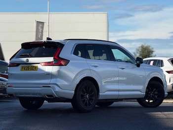 Used Honda CR-V 2025 for sale - 75035158: Photo