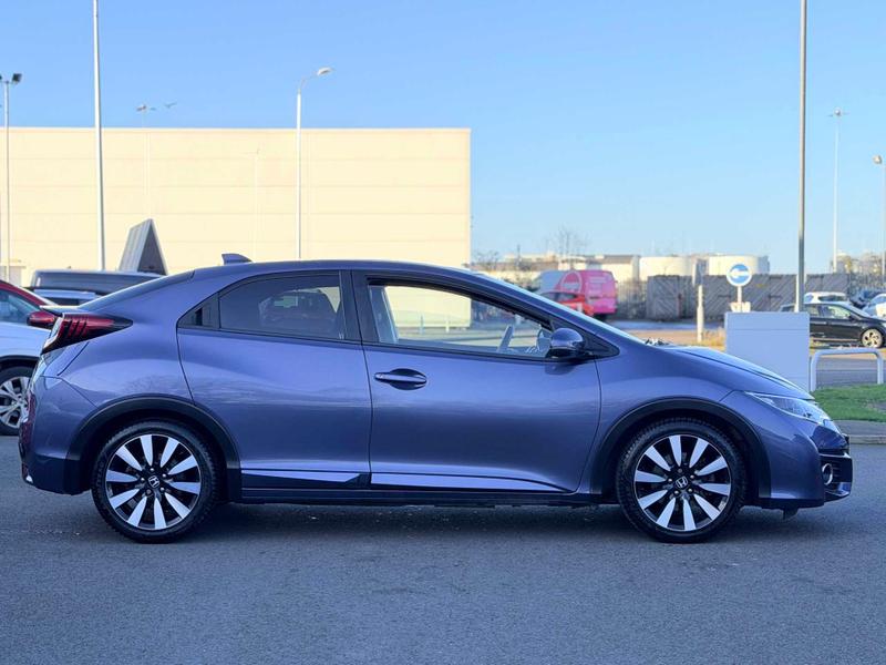 Used Honda Civic 2017 for sale - 77804565: Photo 3