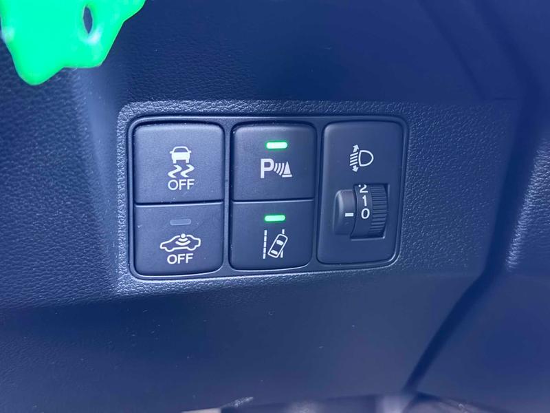 Used Honda Civic 2017 for sale - 77804565: Photo 32