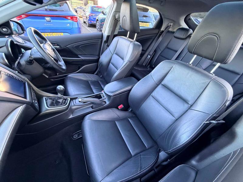 Used Honda Civic 2017 for sale - 77804565: Photo 39