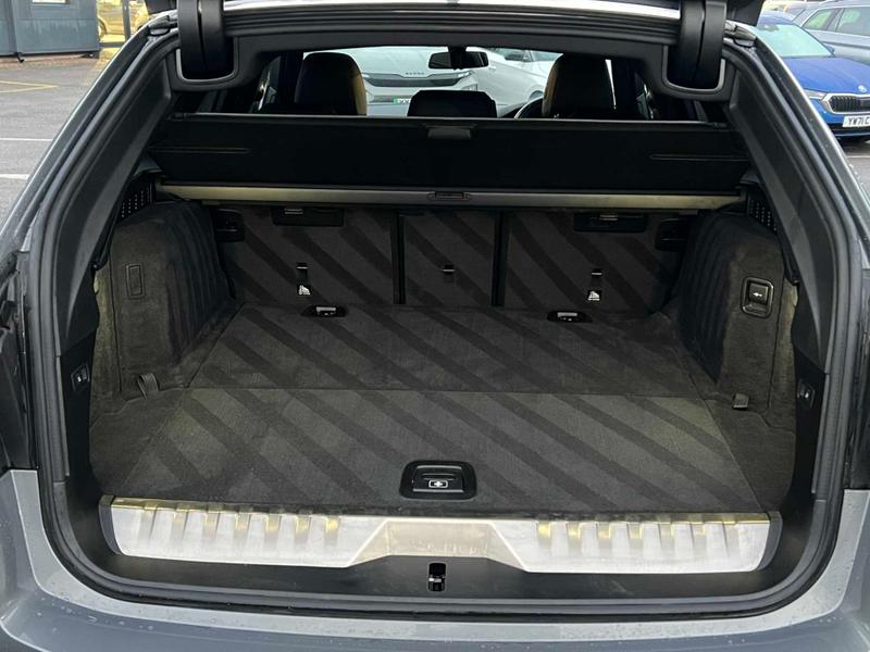 Used BMW 5 Series 2022 for sale - 77407117: Photo 33