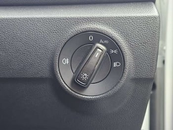 Used Volkswagen T-Roc 2023 for sale - 79693316: Photo