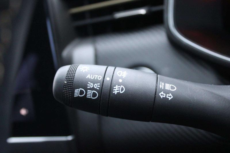 Used Renault Clio 2023 for sale - 77813065: Photo 34