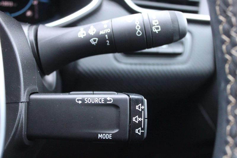 Used Renault Clio 2023 for sale - 77813065: Photo 36