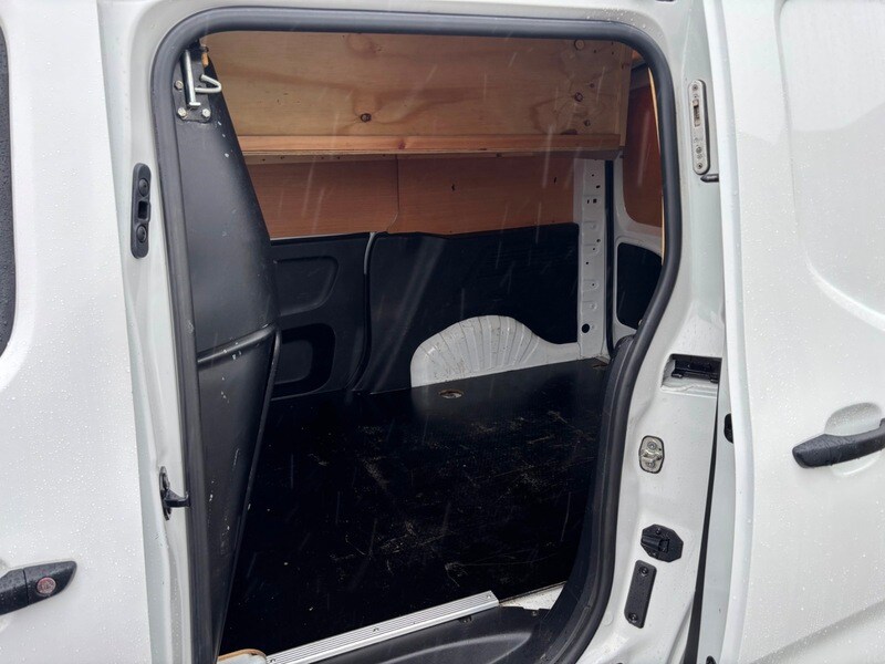 Used Peugeot Partner 2020 for sale - 76019344: Photo 10