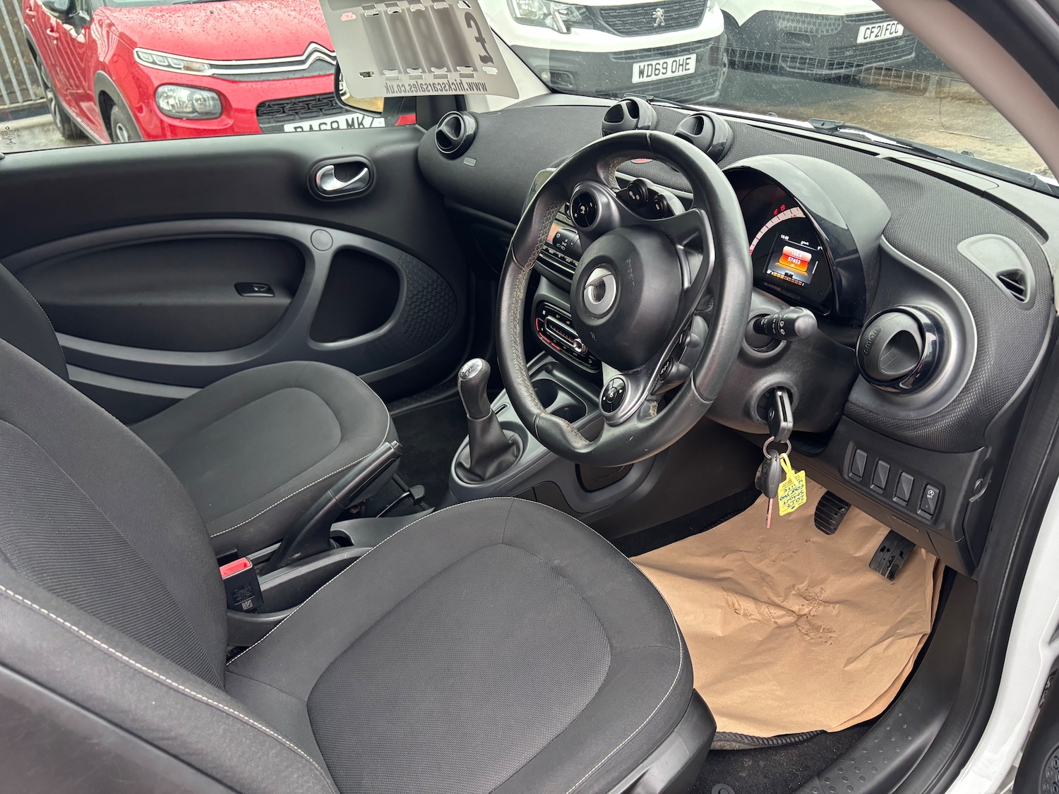 Used smart fortwo 2017 for sale - 77368843: Photo 7