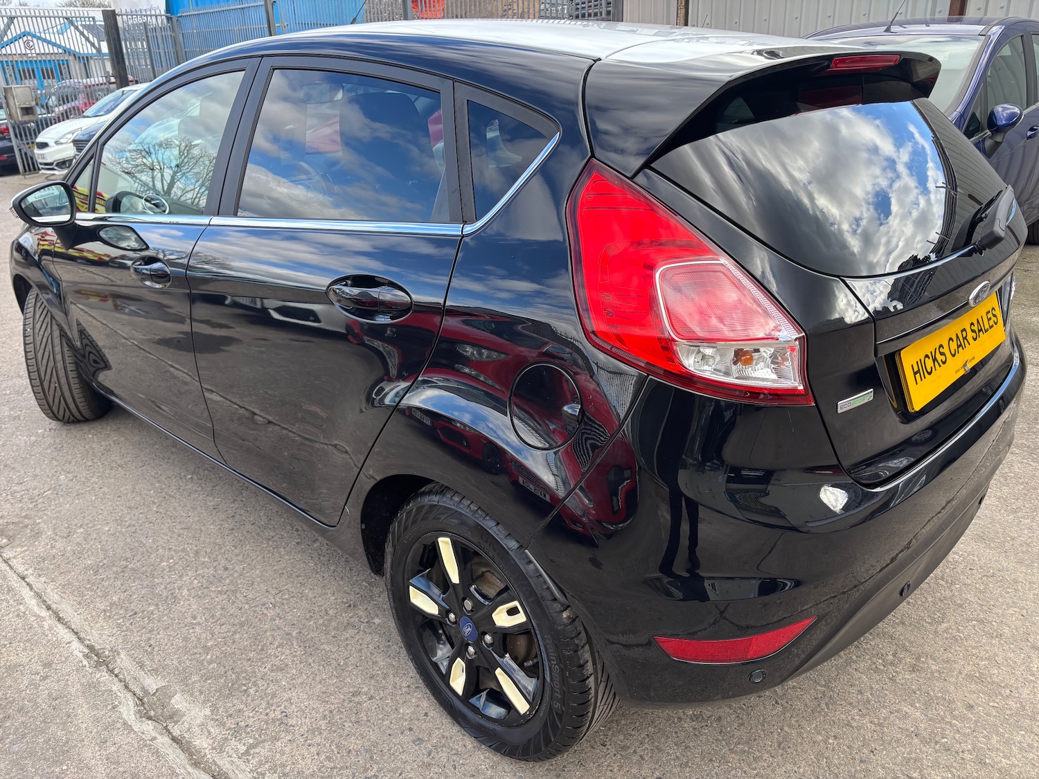 Used Ford Fiesta 2016 for sale - 76762840: Photo 6