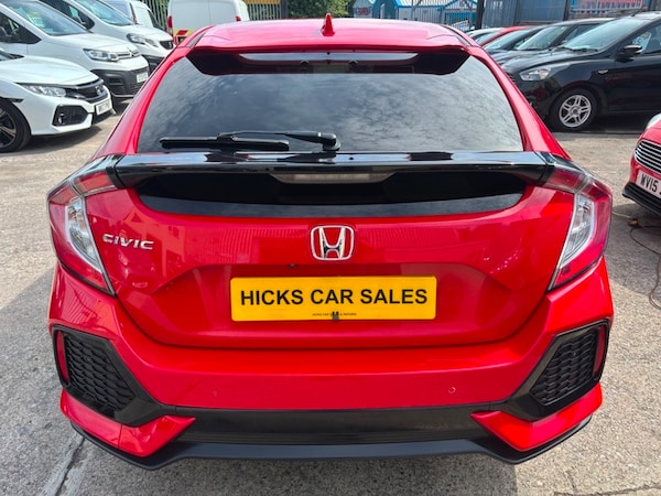 Used Honda Civic 2018 for sale - 75149081: Photo 5