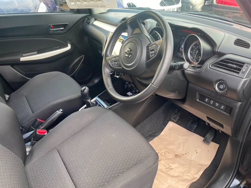 Used Suzuki Swift 2019 for sale - 76762846: Photo 7