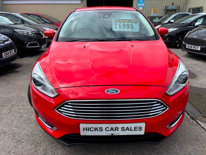 Used Ford Focus 2015 for sale - 76762839: Photo 2