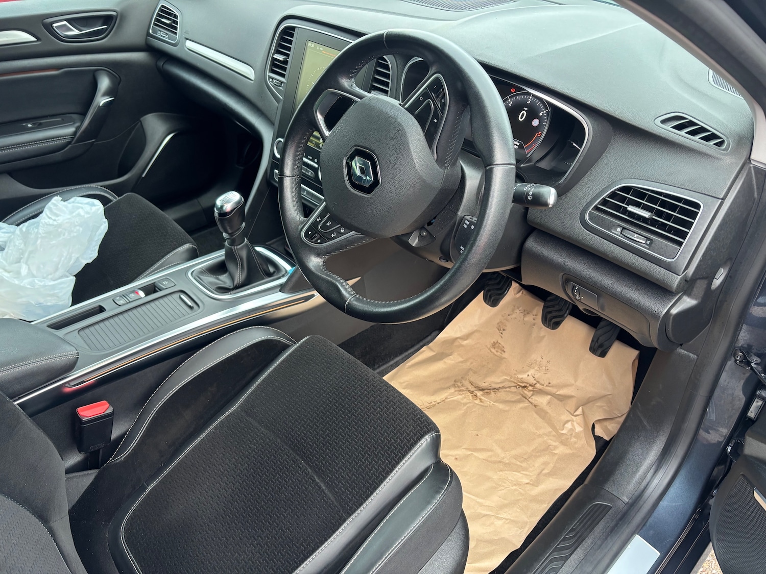 Used Renault Megane 2017 for sale - 77446309: Photo 7