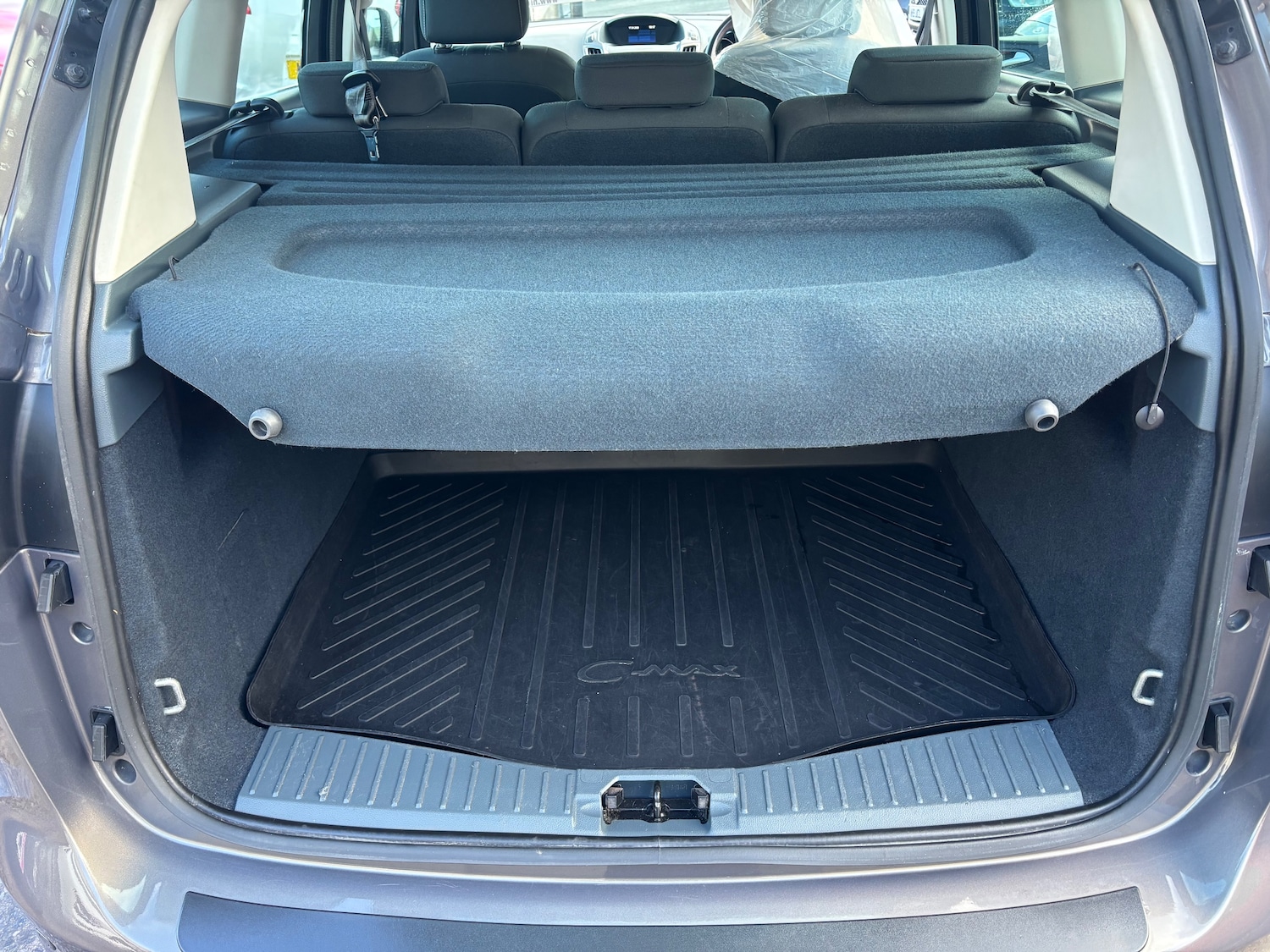 Used Ford C-Max 2015 for sale - 77234055: Photo 11