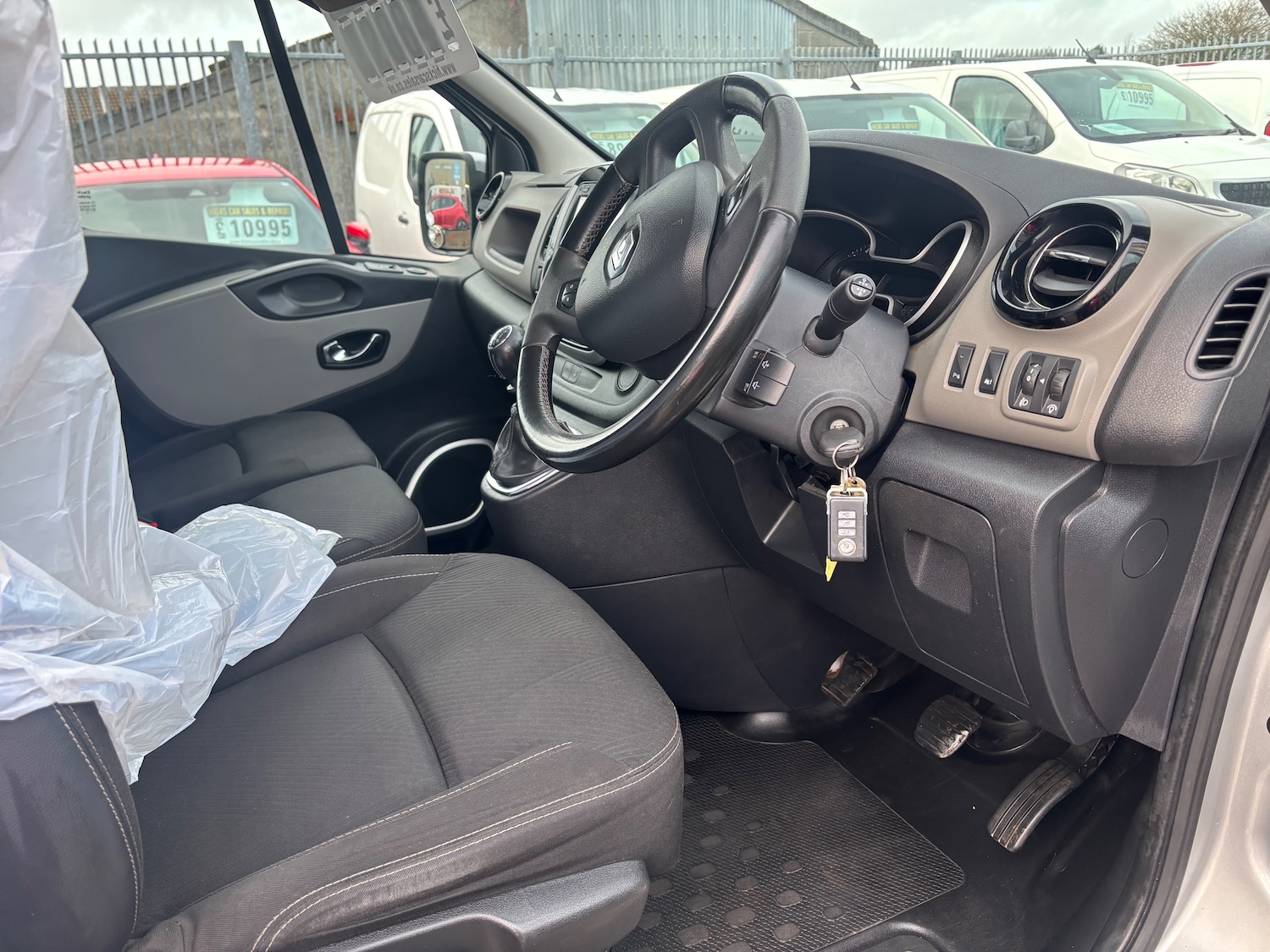 Used Renault Trafic 2017 for sale - 76762847: Photo 7