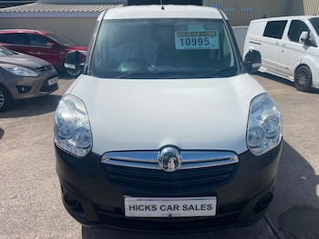 Used Vauxhall Combo 2017 for sale - 76482649: Photo