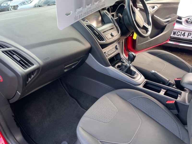 Used Ford Focus 2016 for sale - 76482636: Photo 8