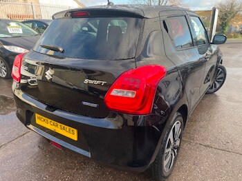 Used Suzuki Swift 2019 for sale - 76482635: Photo