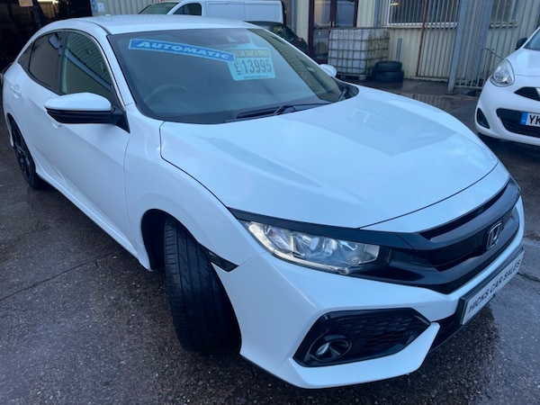 Used Honda Civic 2017 for sale - 69457524: Photo 3